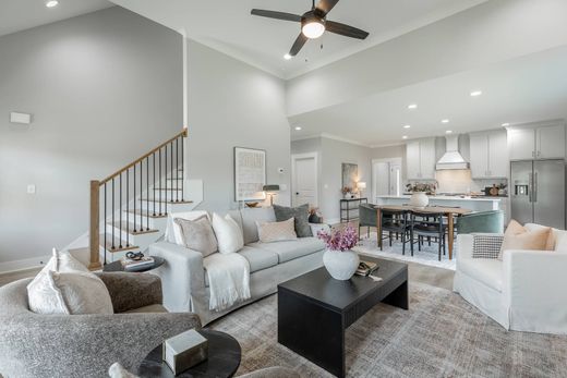 Detached House in Rossville, Walker County