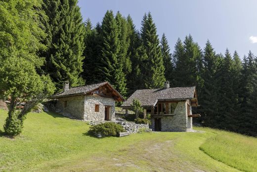 Müstakil ev Pinzolo, Trento ilçesinde