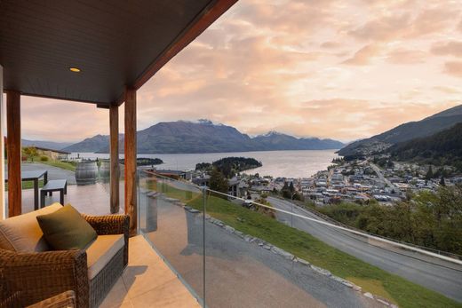 Vrijstaand huis in Queenstown, Queenstown-Lakes District
