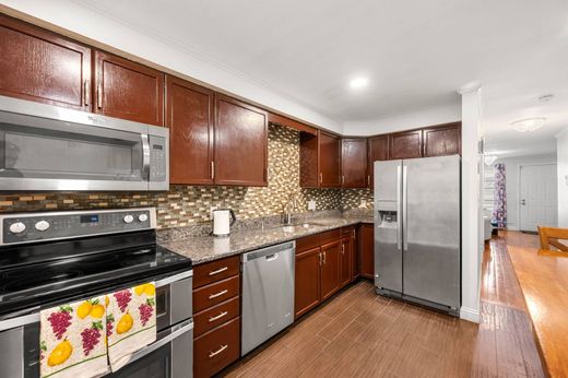 Apartment / Etagenwohnung in Boston, Suffolk County