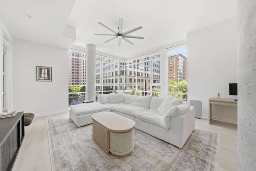 Apartment / Etagenwohnung in Reston, Fairfax County