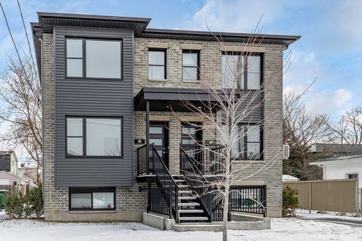 Luxury home in Longueuil, Montérégie