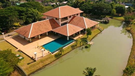 Maison de luxe à Chiang Mai, Chiang Mai Province