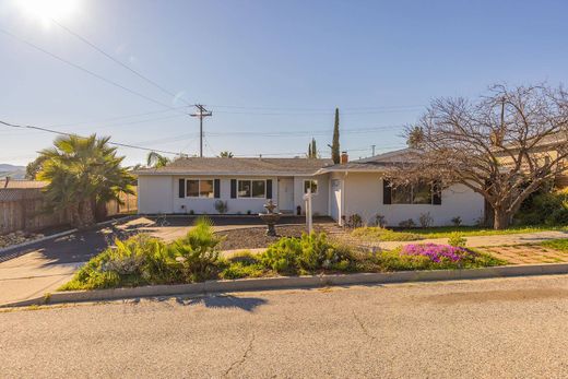 Luxury home in Oak View, Ventura County