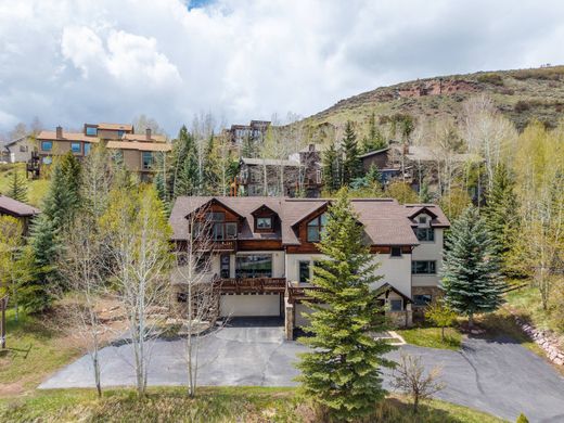 Duplex in Avon, Eagle County