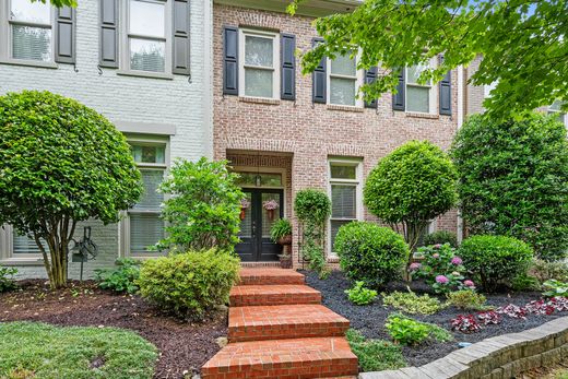Townhouse in Kennesaw, Cobb County