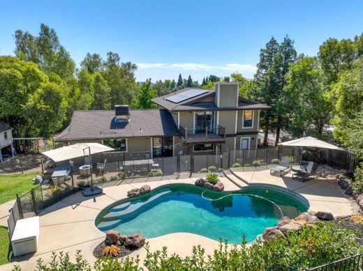 Dom jednorodzinny w Penryn, Placer County