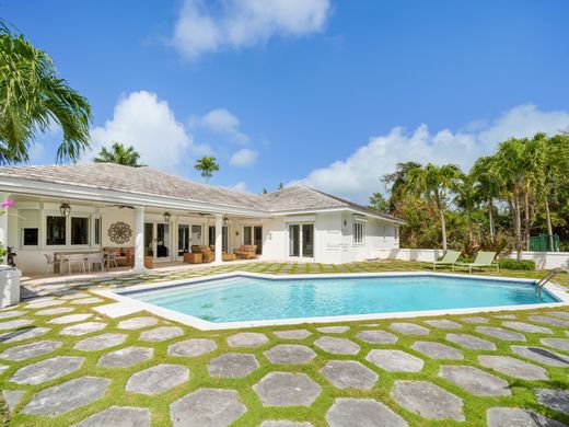 Частный Дом, Lyford Cay, New Providence District