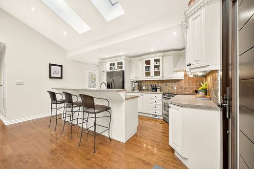 Dom jednorodzinny w Mississauga, Ontario