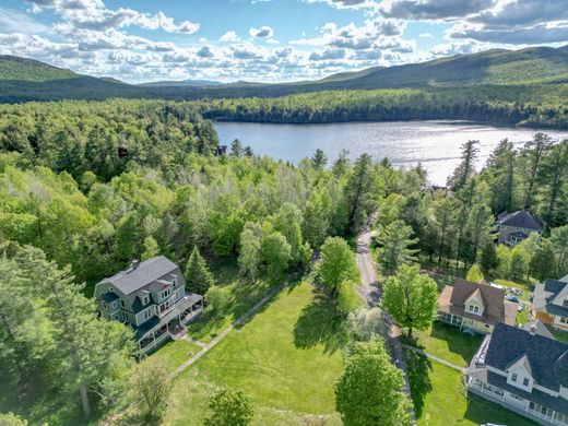 Luxury home in Loon Lake, Franklin County