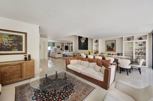 ‏בית חד-משפחתי ב  תל אביב-יפו, תל אביב