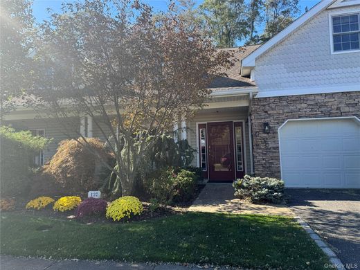 ﺷﻘﺔ ﻓﻲ Port Washington, Nassau County