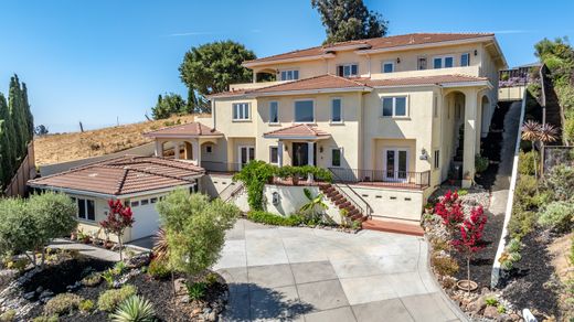 Detached House in Castro Valley, Alameda County