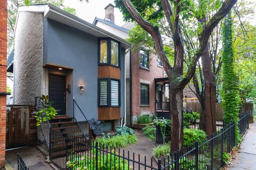 Detached House in Toronto, Ontario