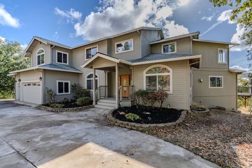 Einfamilienhaus in Pine Grove, Amador County