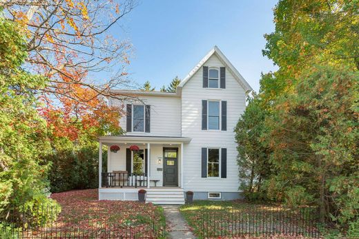 Частный Дом, Richelieu, Montérégie