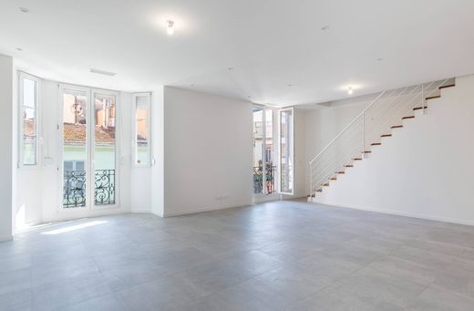 ﺷﻘﺔ ﻓﻲ Roquebrune-Cap-Martin, Alpes-Maritimes