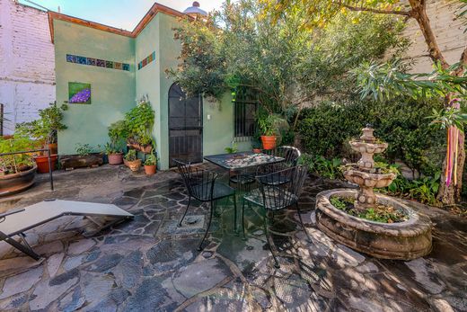 Detached House in San Miguel de Allende, Guanajuato