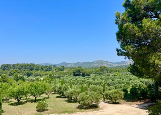 Detached House in Eygalières, Bouches-du-Rhône