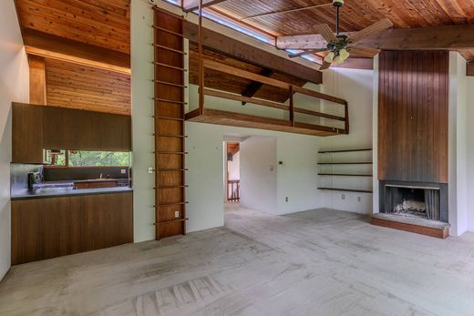 Apartment / Etagenwohnung in Manchester, Bennington County