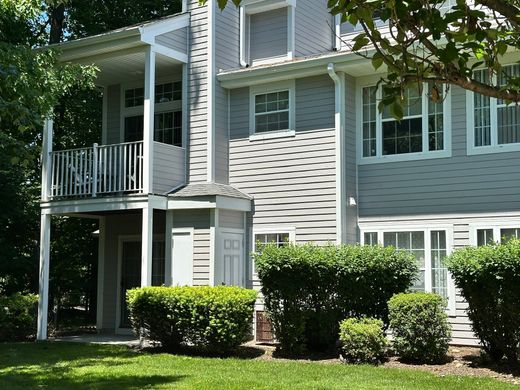 Apartment in Mahwah, Bergen County