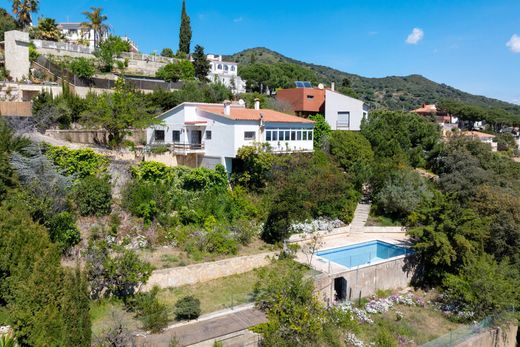 Detached House in Alella, Province of Barcelona