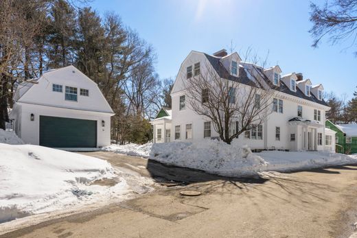 Detached House in Lexington, Middlesex County