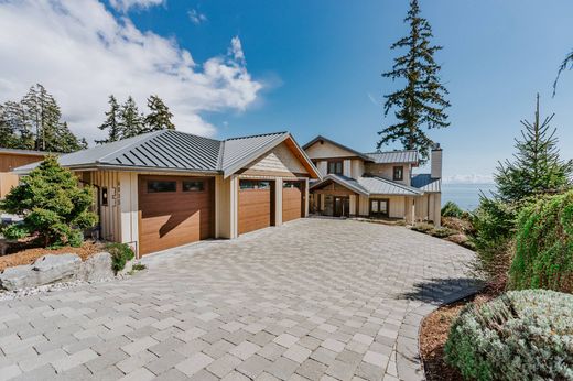 Detached House in Sechelt, Sunshine Coast Regional District