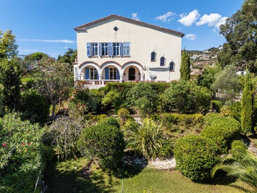 Detached House in Mandelieu-la-Napoule, Alpes-Maritimes