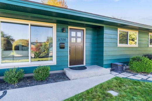 ‏בית חד-משפחתי ב  בוייסי, Ada County