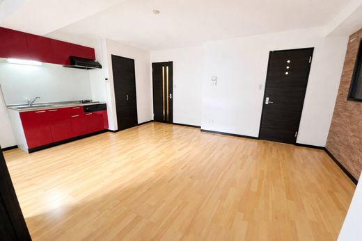 Apartment in Chiba, Chiba-shi