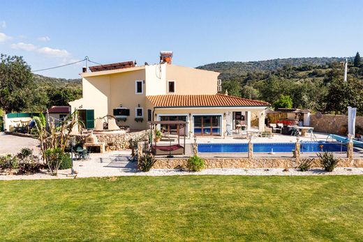 Dom jednorodzinny w Albufeira e Olhos de Água, Albufeira