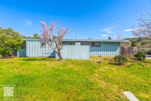Detached House in Novato, Marin County
