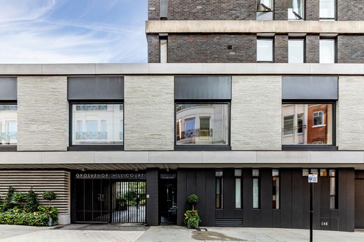 Apartment / Etagenwohnung in London, Greater London