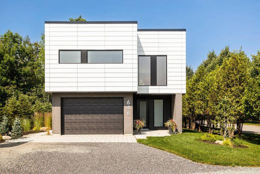 Casa Unifamiliare a Granby, Montérégie