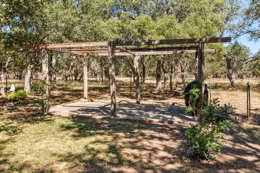 Detached House in Boerne, Kendall County