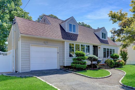 Einfamilienhaus in Massapequa Park, Nassau County