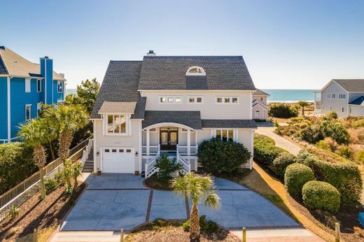 Detached House in Emerald Isle, Carteret County