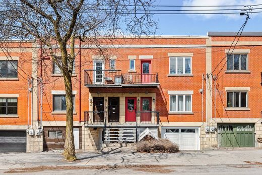 Apartment / Etagenwohnung in Montreal, City of Montréal
