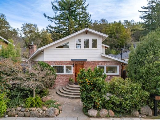 Dom jednorodzinny w Los Gatos, Santa Clara County
