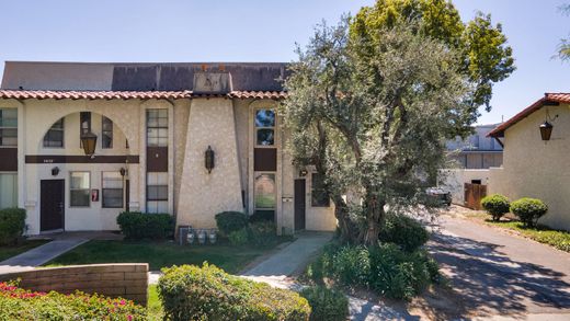 Piso / Apartamento en Riverside, Riverside County