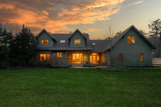 Detached House in Yarmouth, Cumberland County