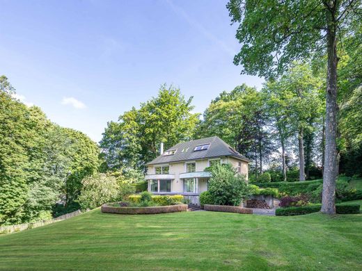 Casa en Woluwe-Saint-Pierre, Bruselas