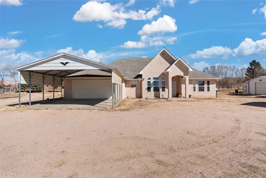 Detached House in Chimayo, Rio Arriba County