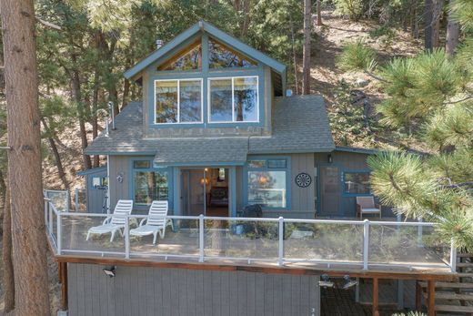 Detached House in Fawnskin, San Bernardino County