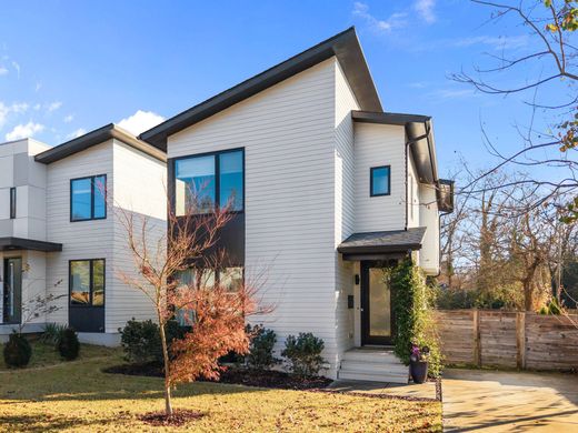 Detached House in Raleigh, Wake County