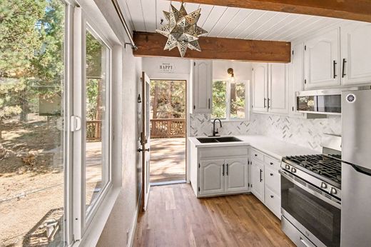 Vrijstaand huis in Sugarloaf, San Bernardino County