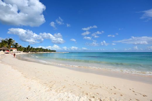 Terreno a Playa del Carmen, Solidaridad