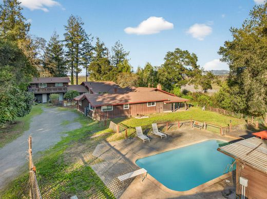 Luxury home in Santa Rosa, Sonoma County