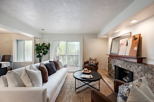 Apartment in Murray, Salt Lake County